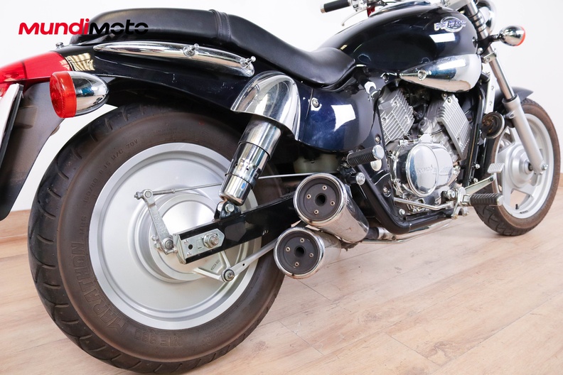 Motorbike image 3