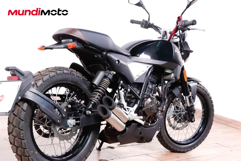 Motorbike image 3