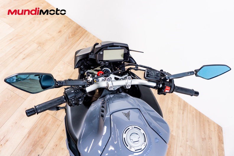 Motorbike image 10