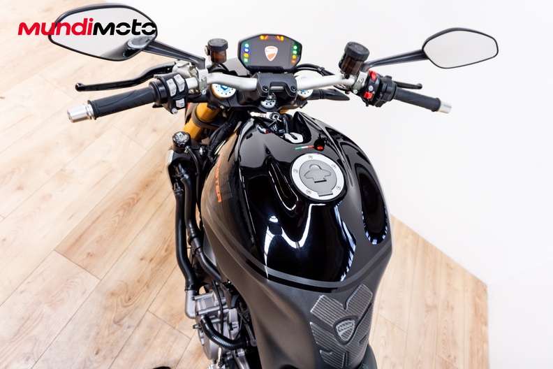 Motorbike image 10