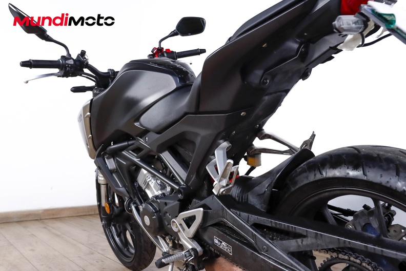 Motorbike image 9