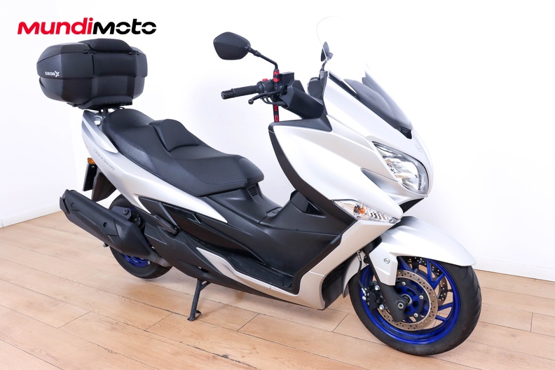 Motorbike image 1