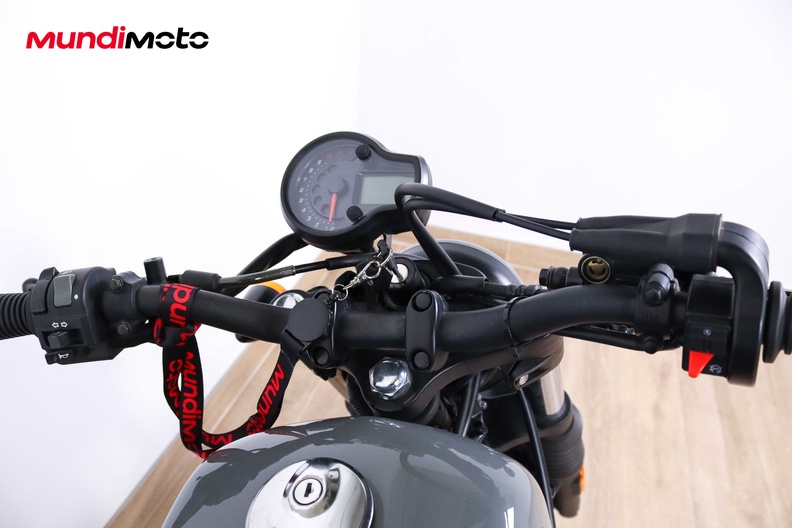 Motorbike image 10