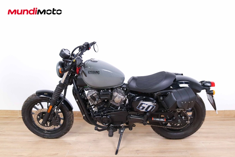 Motorbike image 5