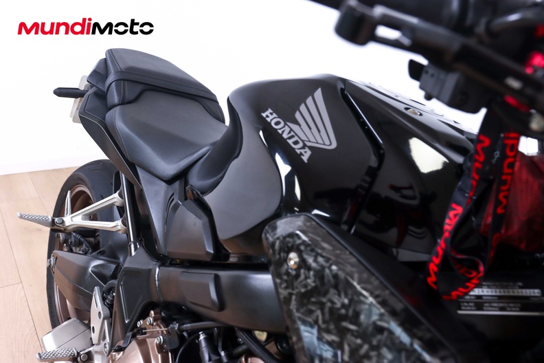 Motorbike image 13
