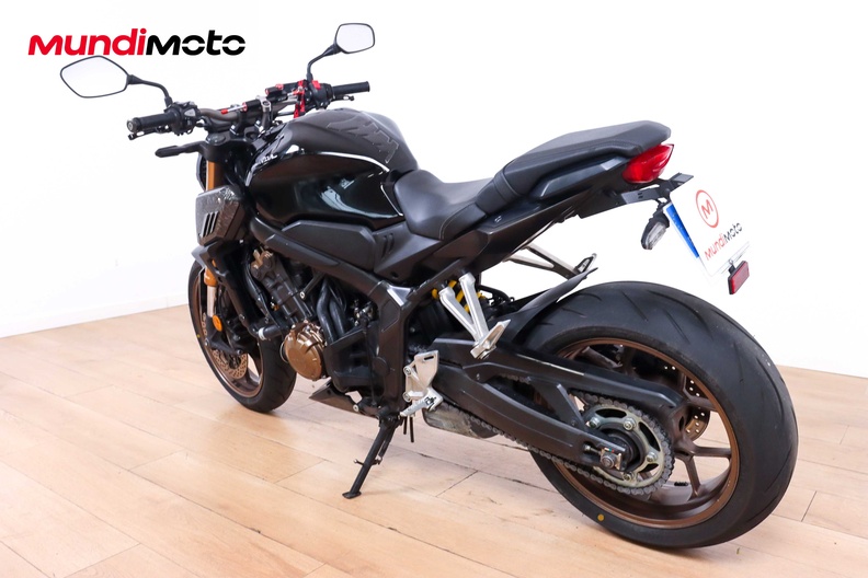 Motorbike image 6