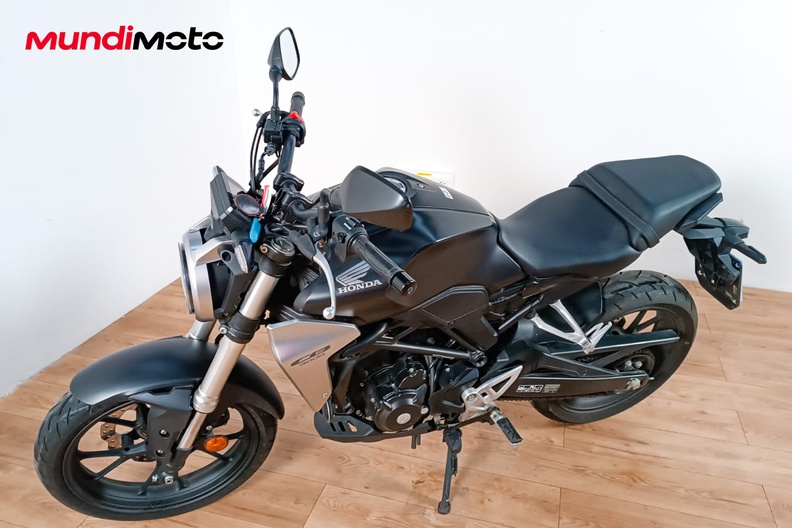 Motorbike image 6