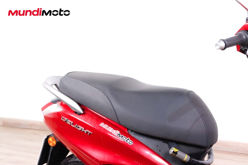 Motorbike image 13