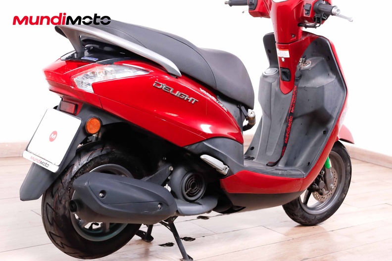 Motorbike image 3