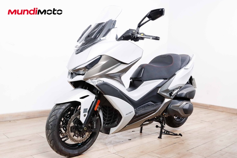 Motorbike image 6