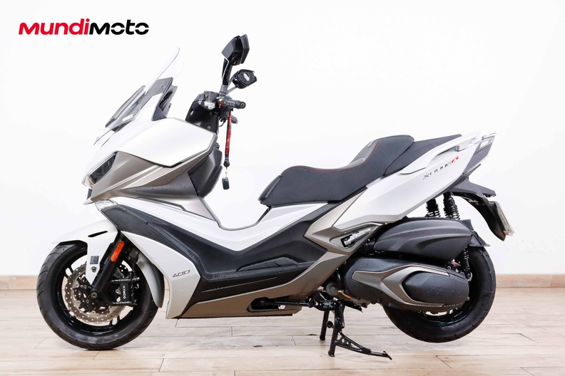 Motorbike image 5