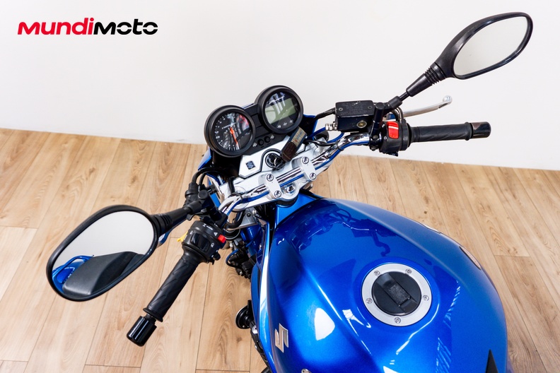 Motorbike image 10