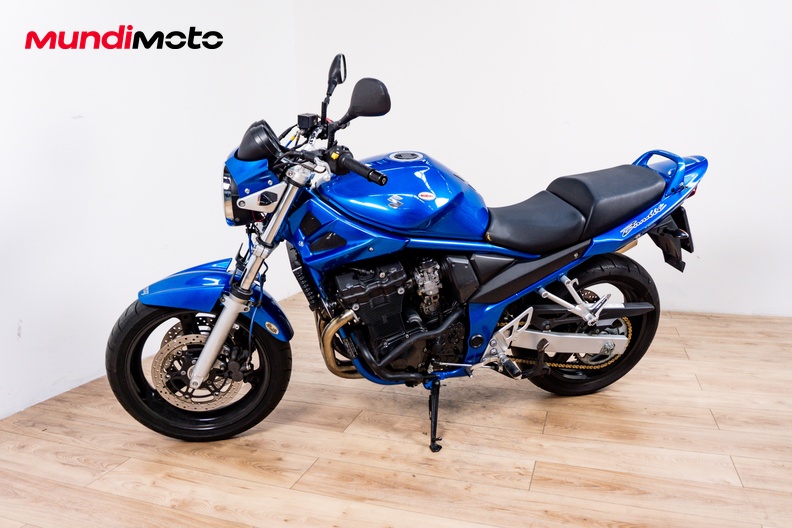 Motorbike image 6