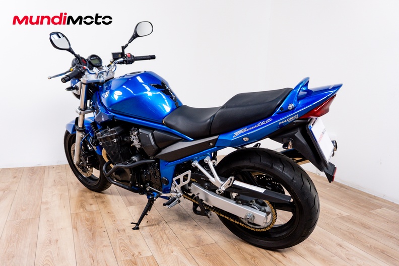 Motorbike image 7