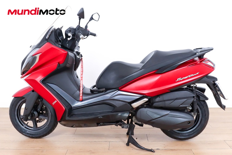 Motorbike image 5