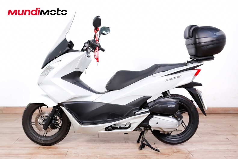 Motorbike image 5