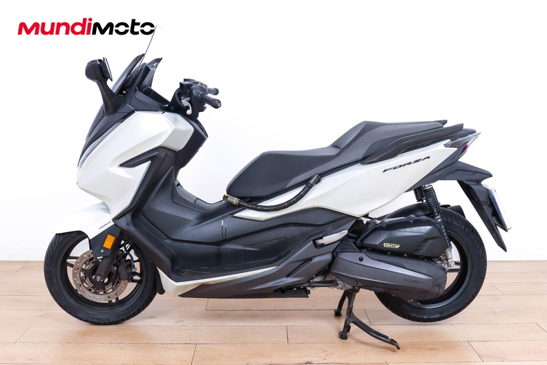 Motorbike image 5