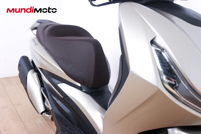 Motorbike image 12