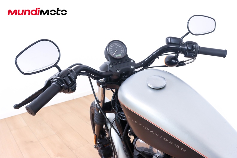 Motorbike image 10