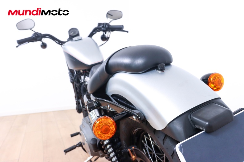Motorbike image 9