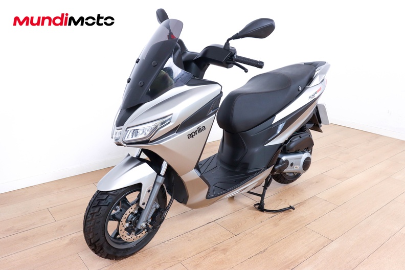 Motorbike image 7