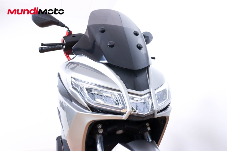 Motorbike image 4