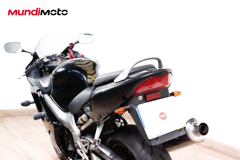 Motorbike image 9
