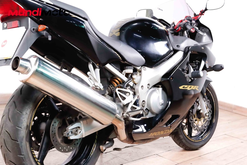 Motorbike image 3