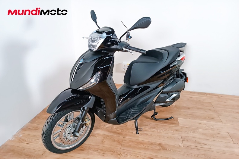 Motorbike image 6