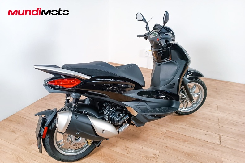 Motorbike image 2