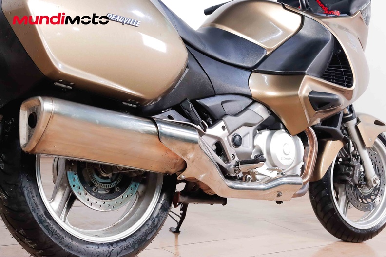 Motorbike image 3