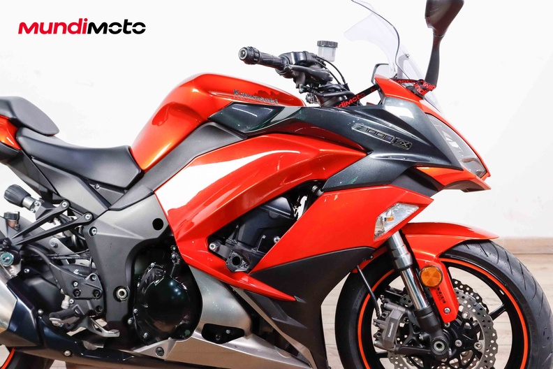 Motorbike image 12