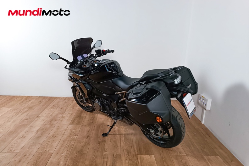 Motorbike image 7
