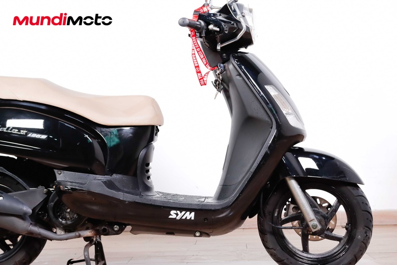 Motorbike image 12