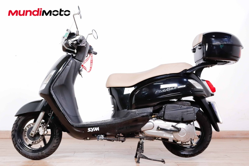 Motorbike image 5