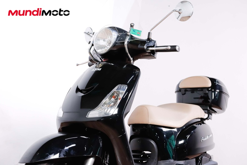 Motorbike image 8