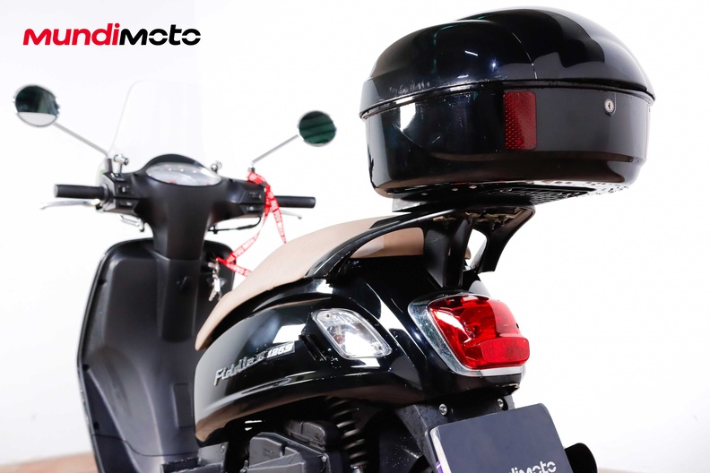 Motorbike image 9