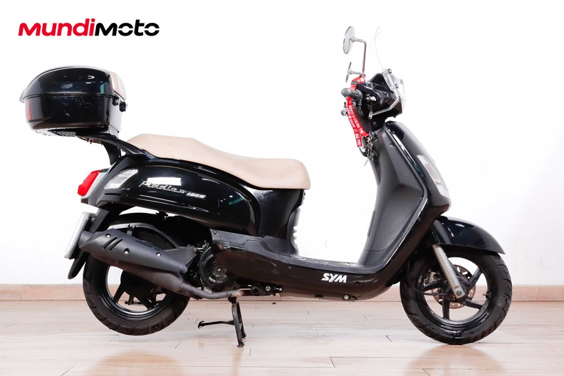Motorbike image 0