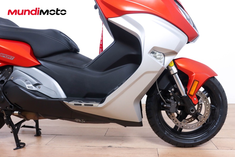Motorbike image 13