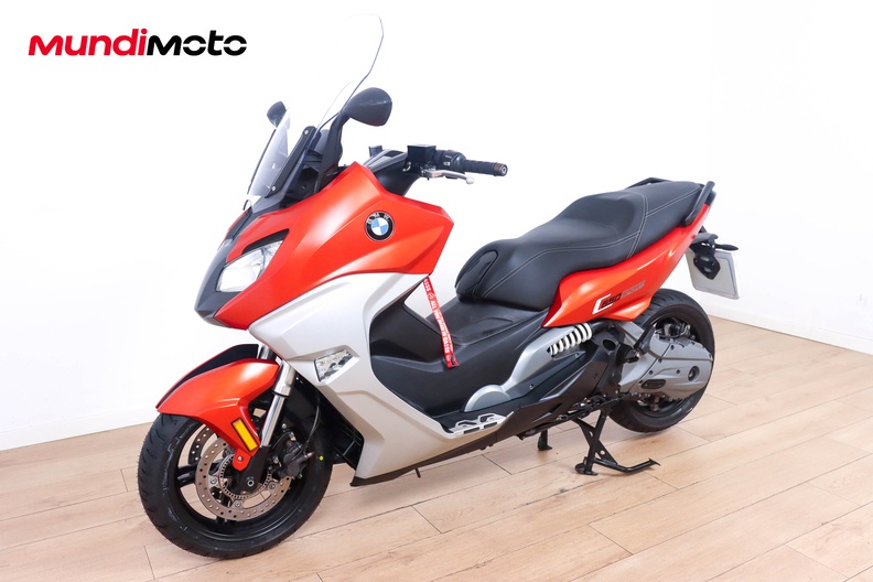 Motorbike image 7