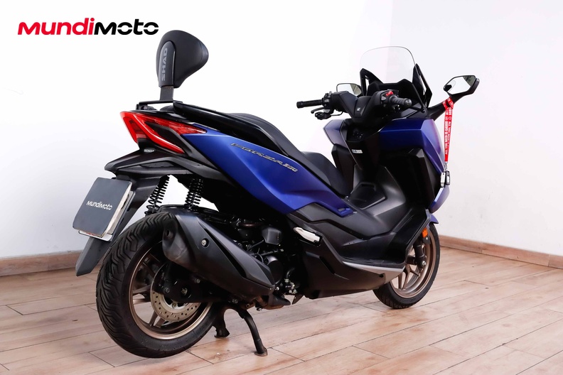 Motorbike image 2