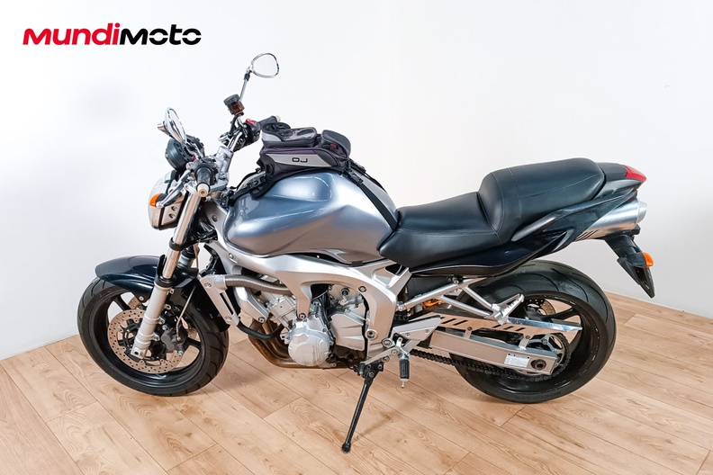 Motorbike image 5