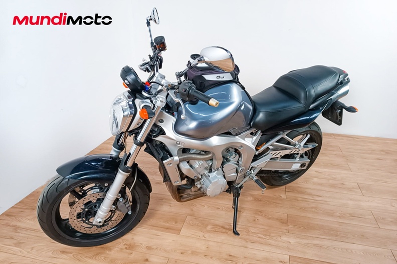 Motorbike image 6