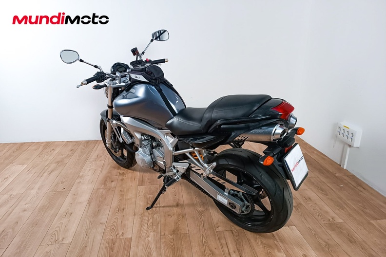 Motorbike image 7