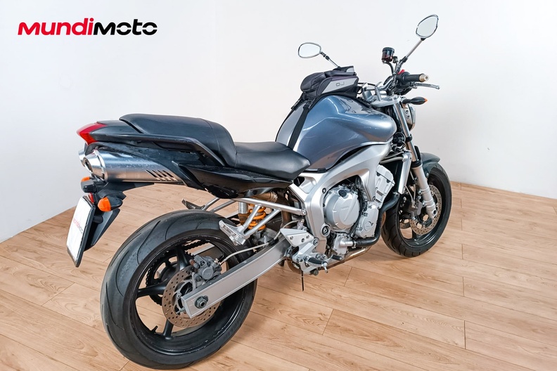 Motorbike image 2