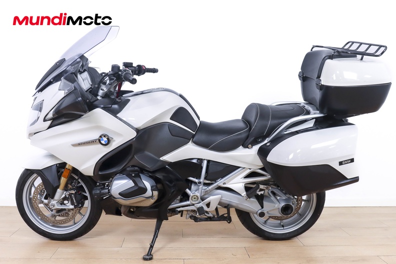 Motorbike image 5