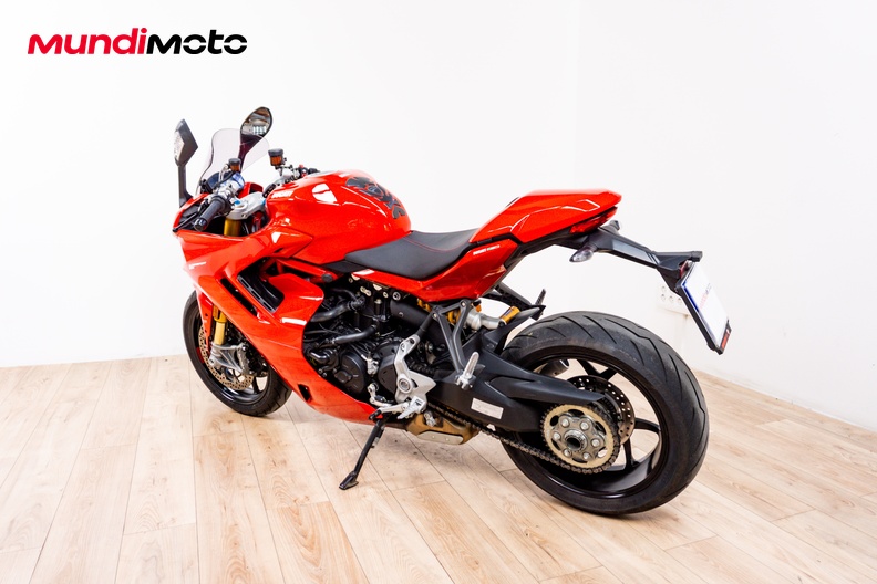 Motorbike image 7