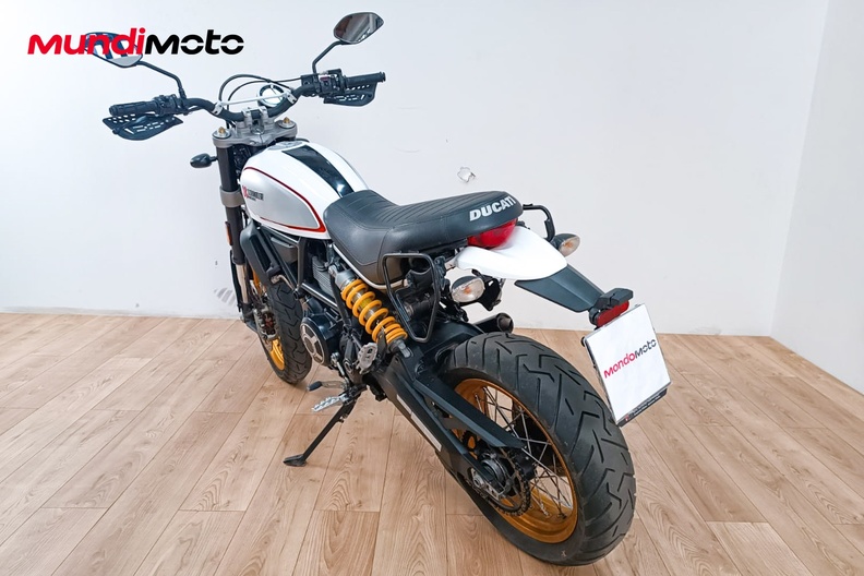 Motorbike image 7