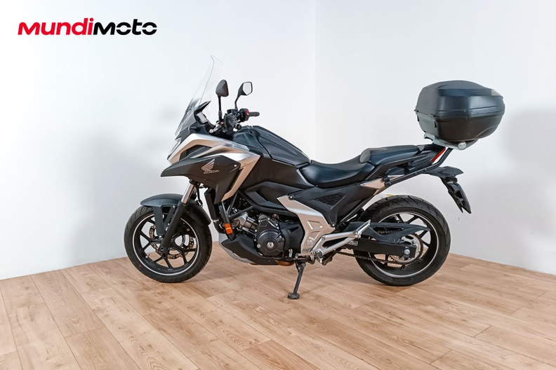 Motorbike image 5