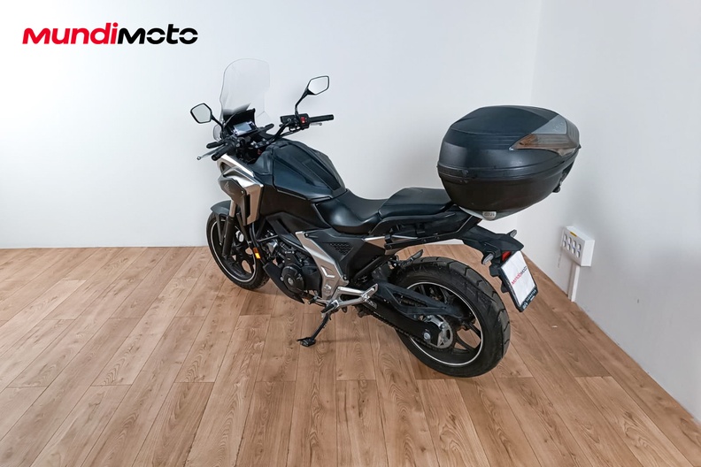 Motorbike image 7